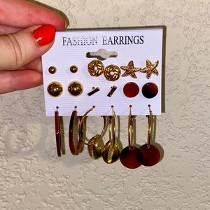 Multi set earrings. Gold cans brown colored fashion earrings